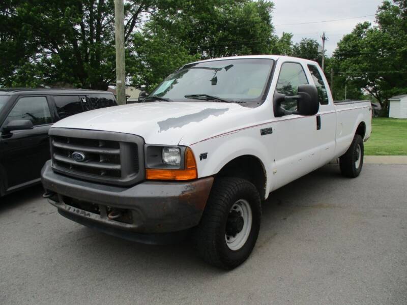 2001 Ford F-250 Super Duty for sale at Rob Co Automotive LLC in Springfield TN