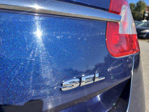 2011 Ford Taurus SEL