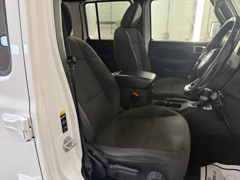 2021 Jeep Wrangler Unlimited Sport RHD