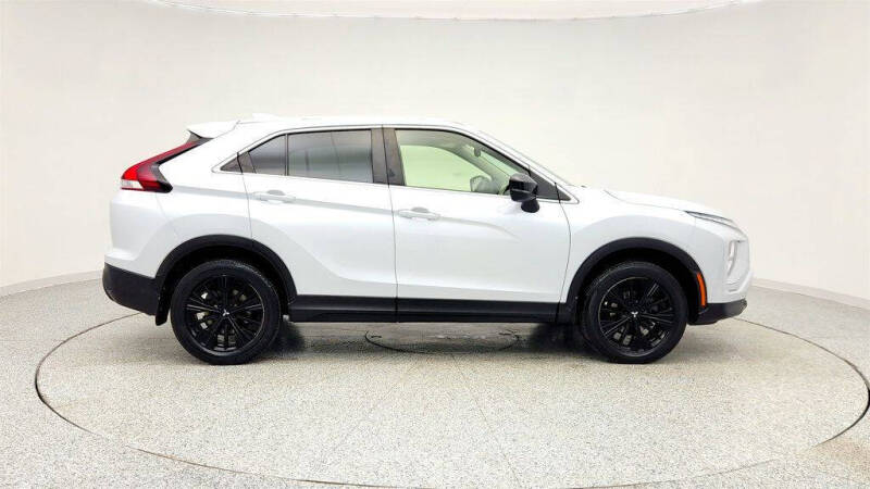 2022 Mitsubishi Eclipse Cross LE
