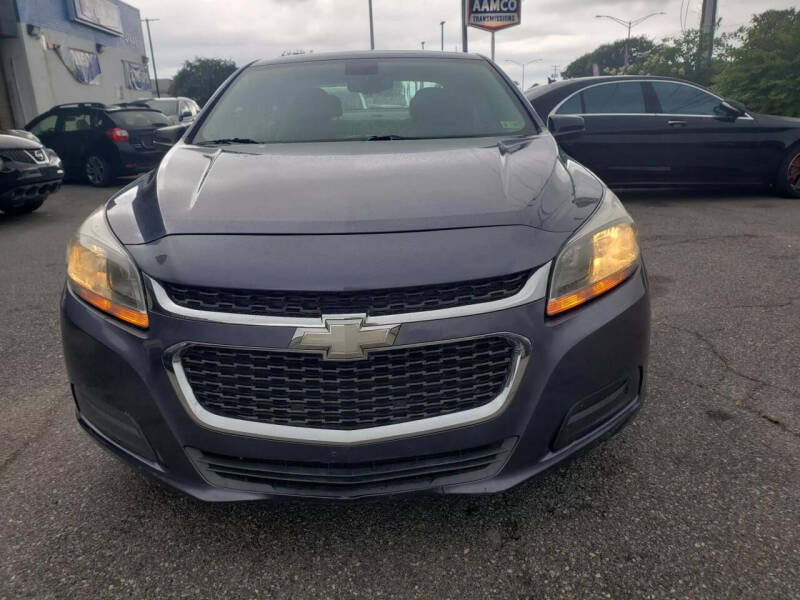 2014 Chevrolet Malibu 1LS photo 2