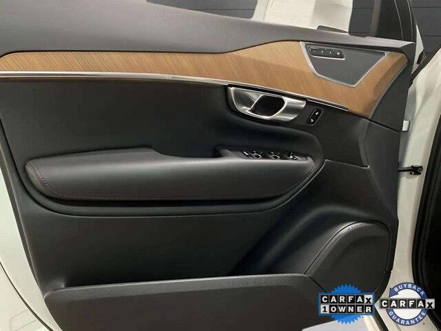 2025 Volvo XC90 B6 Plus Bright Theme 7P