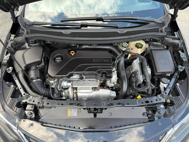 2018 Chevrolet Cruze LT Auto