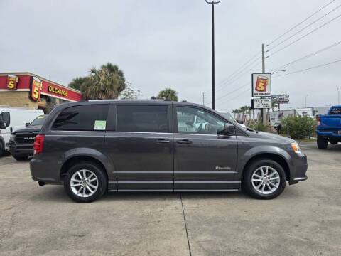 2020 Dodge Grand Caravan SXT
