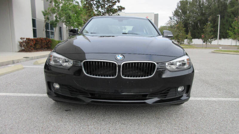 2014 BMW 3 Series 328i photo 9