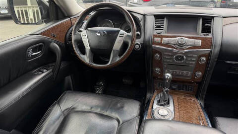 2016 Infiniti QX80