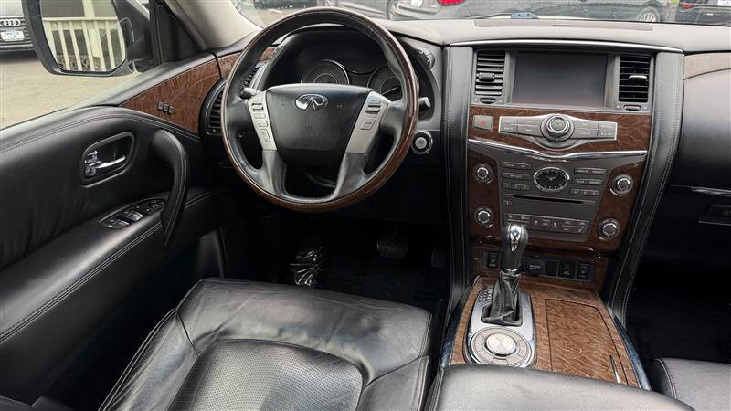 2016 Infiniti QX80
