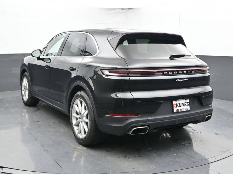 2024 Porsche Cayenne
