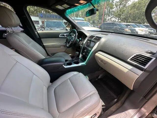 2011 Ford Explorer XLT