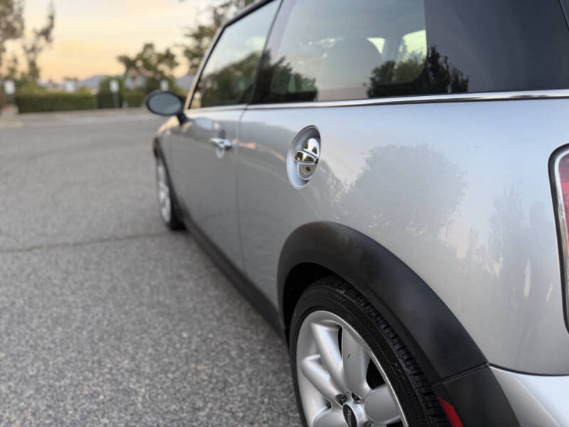 2004 MINI Cooper S