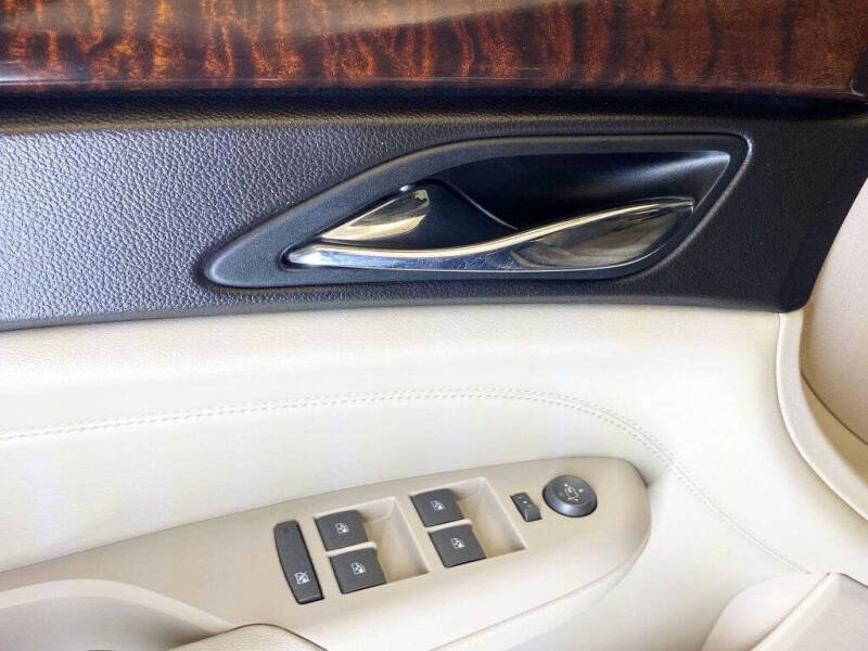 2010 Cadillac SRX Luxury Collection