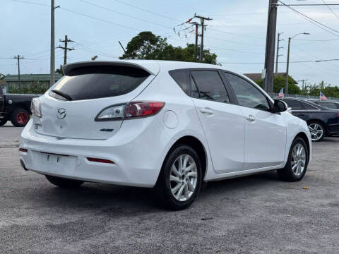 2013 Mazda MAZDA3 i Touring