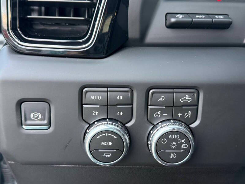 2026 GMC Sierra 2500HD AT4