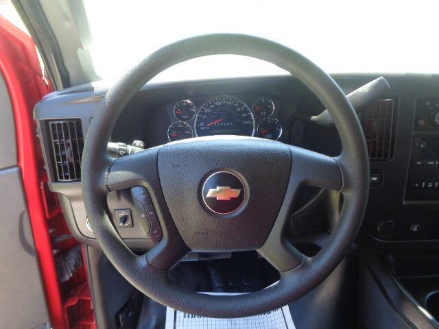 2024 Chevrolet Express 2500