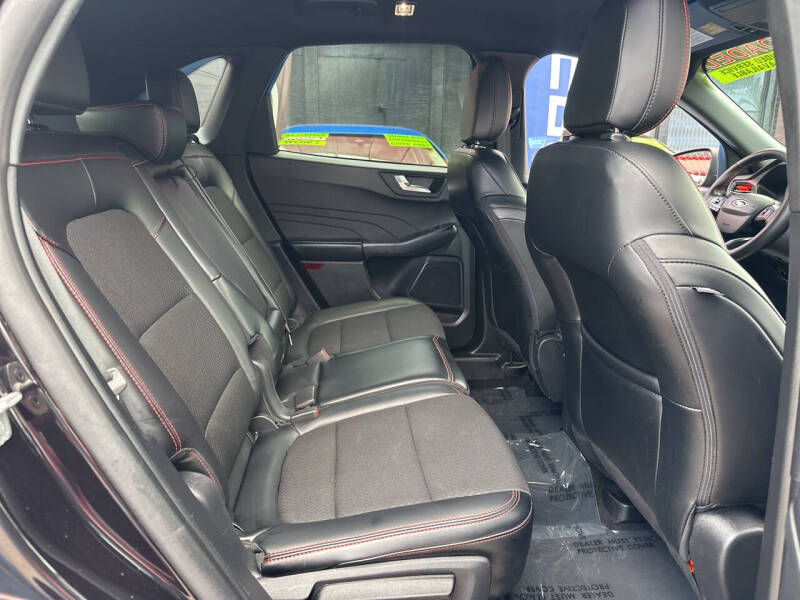 2025 Ford Escape ST-Line