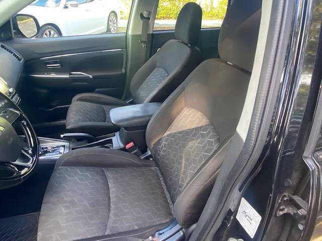 2021 Mitsubishi Outlander Sport SE