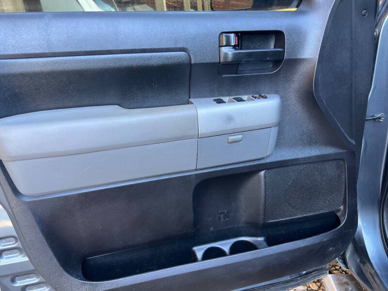 2009 Toyota Tundra Grade