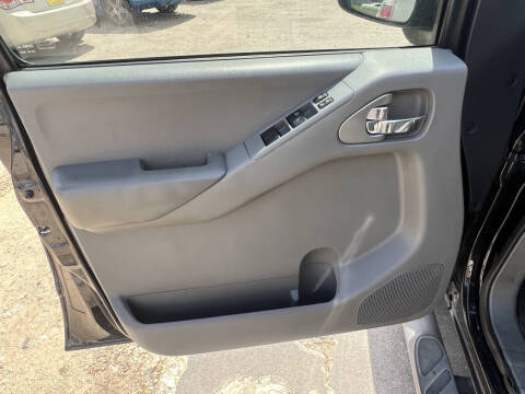 2013 Nissan Frontier SV