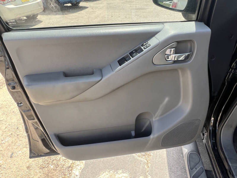 2013 Nissan Frontier SV