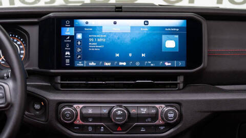 2024 Jeep Gladiator