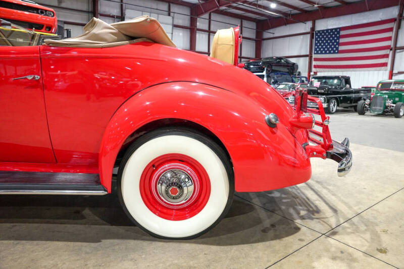 1937 Packard 120