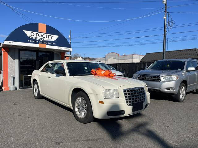 2009 Chrysler 300 for sale at OTOCITY in Totowa NJ