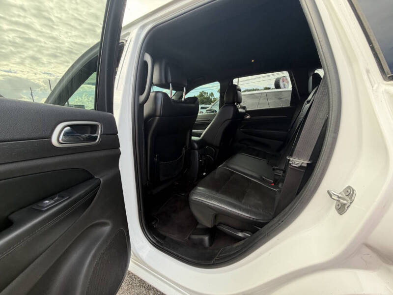 2017 Jeep Grand Cherokee Laredo