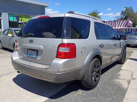2006 Ford Freestyle SE