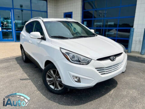 2015 Hyundai Tucson for sale at iAuto in Cincinnati OH