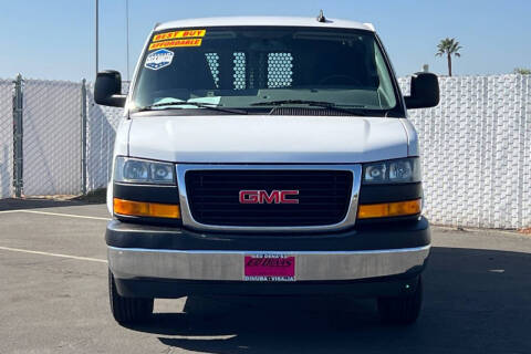 2023 GMC Savana 2500
