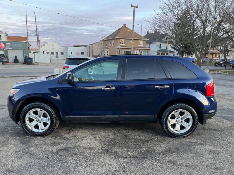 2011 Ford Edge SEL photo 2