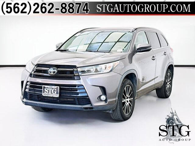 2018 Toyota Highlander SE