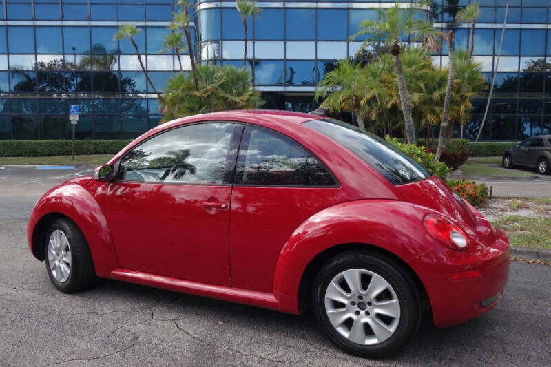 2009 Volkswagen New Beetle