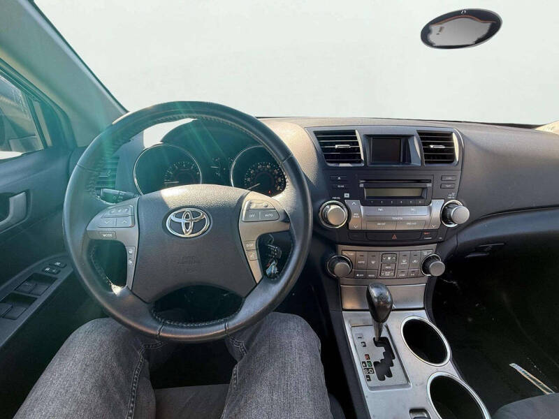 2009 Toyota Highlander Sport