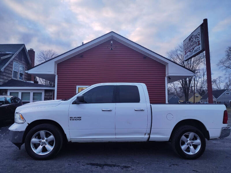 2015 RAM 1500 SLT