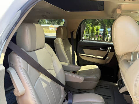 2011 GMC Acadia Denali