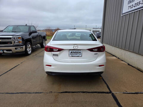 2018 Mazda MAZDA3 Touring