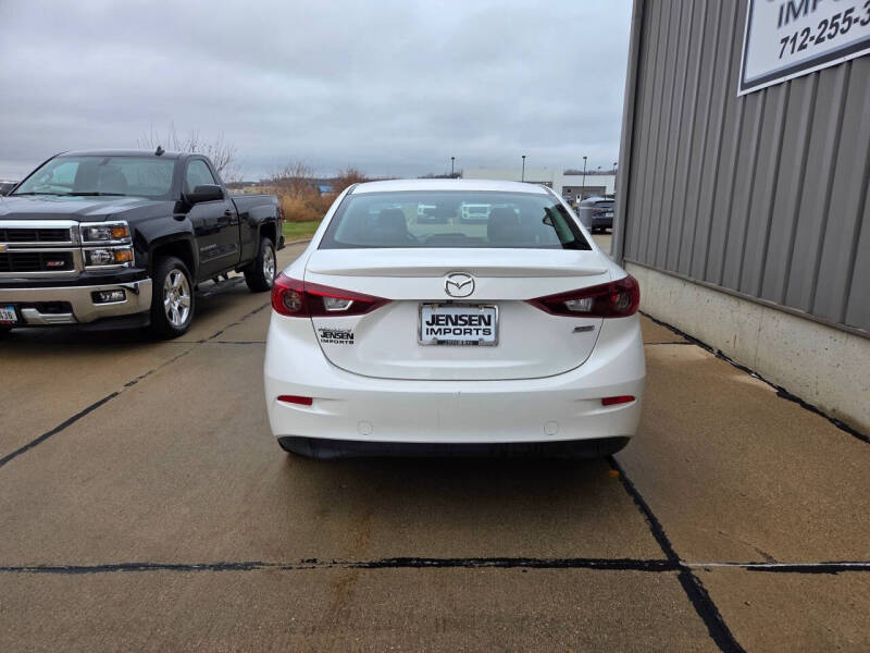 2018 Mazda MAZDA3 Touring