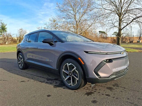 2026 Chevrolet Equinox EV LT 2