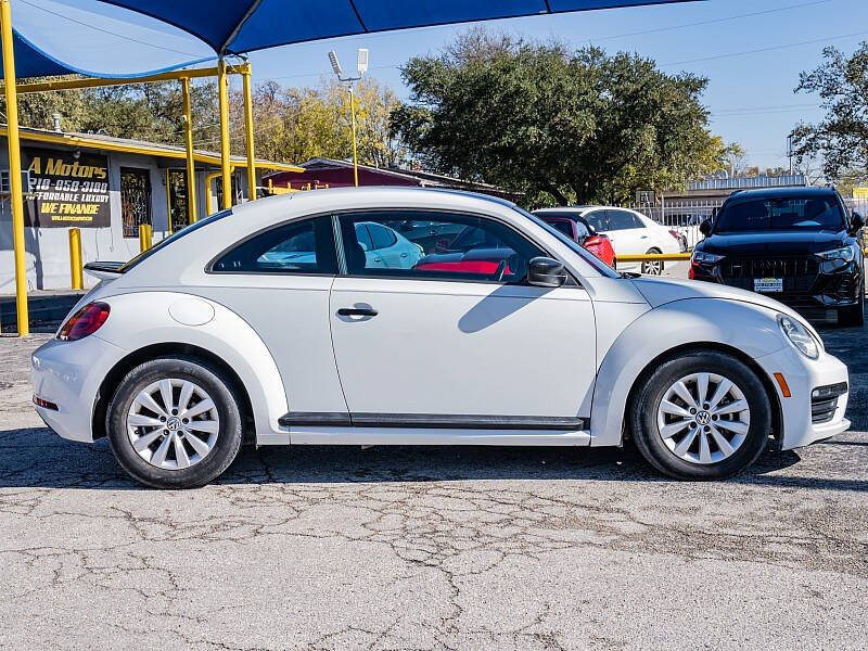 2017 Volkswagen Beetle