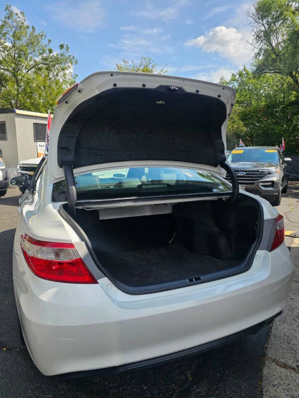 2017 Toyota Camry XSE