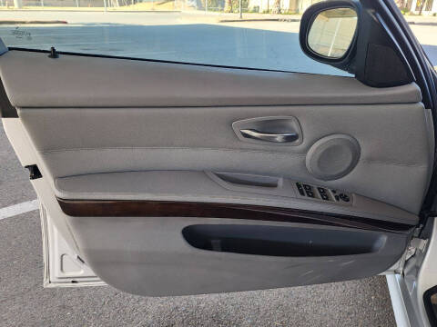 2011 BMW 3 Series 328i