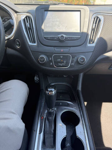 2017 Chevrolet Malibu LT