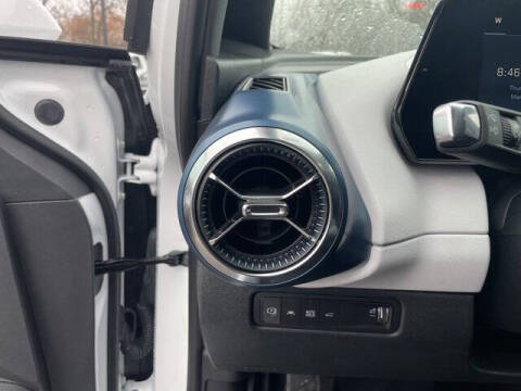 2026 Chevrolet Equinox EV LT 2