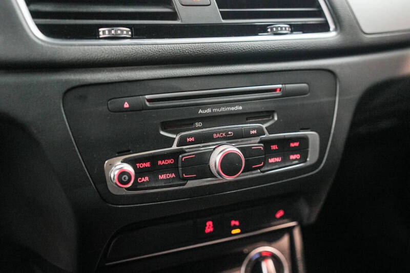 2017 Audi Q3 2.0T Premium