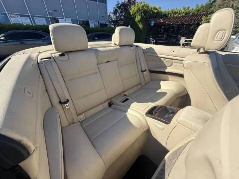 2011 BMW 3 Series 328i