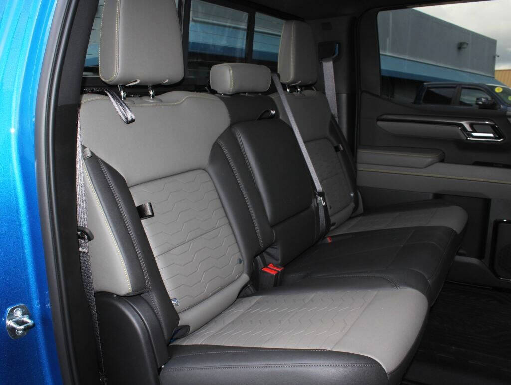2022 Chevrolet Silverado 1500  - $67,995