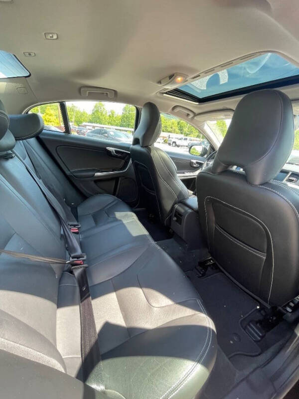 2017 Volvo S60 T5 Dynamic