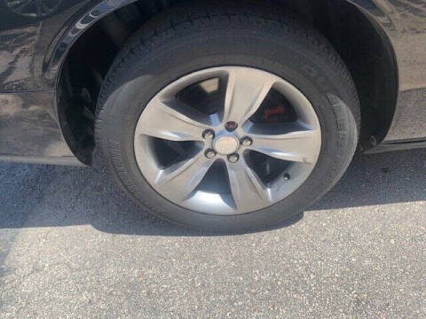 2013 Dodge Challenger SXT