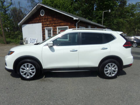 2017 Nissan Rogue for sale at Trade Zone Auto Sales in Hampton NJ